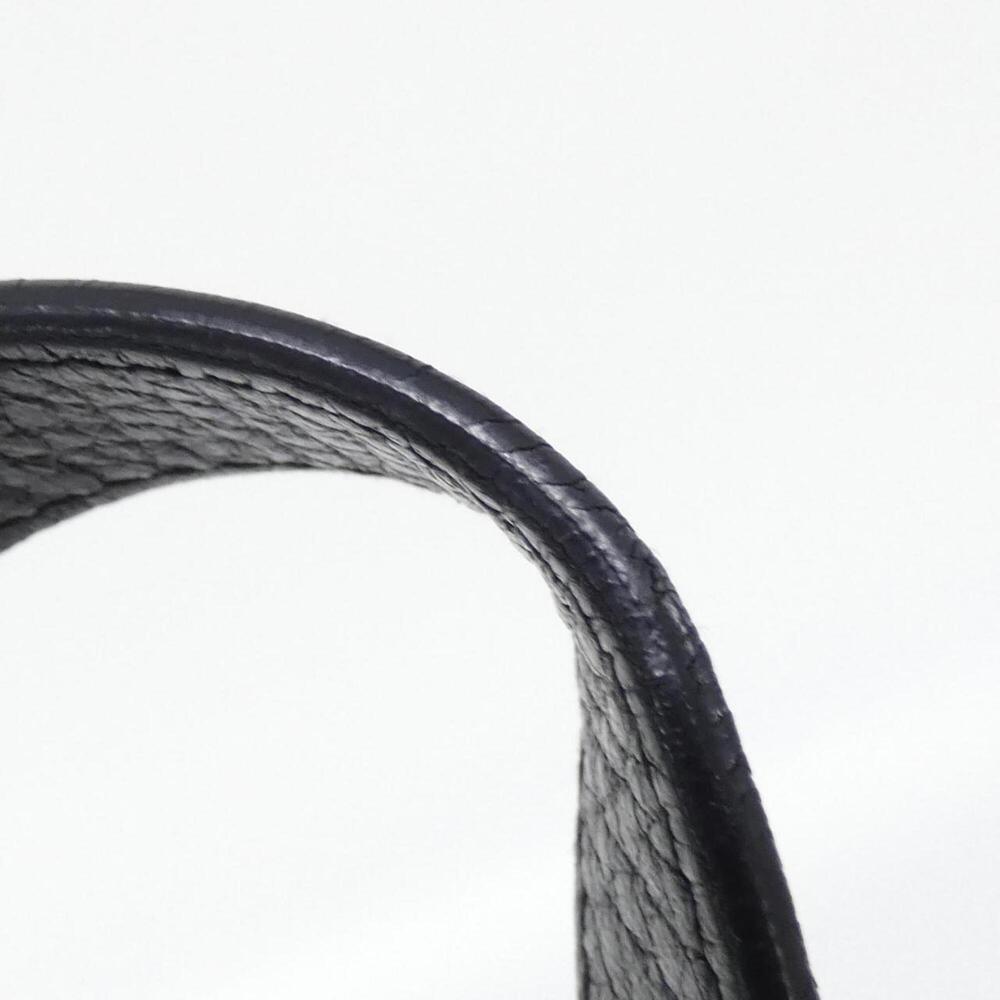GUCCI Authentic Black Shoulder Bag - Picture 7 of 9